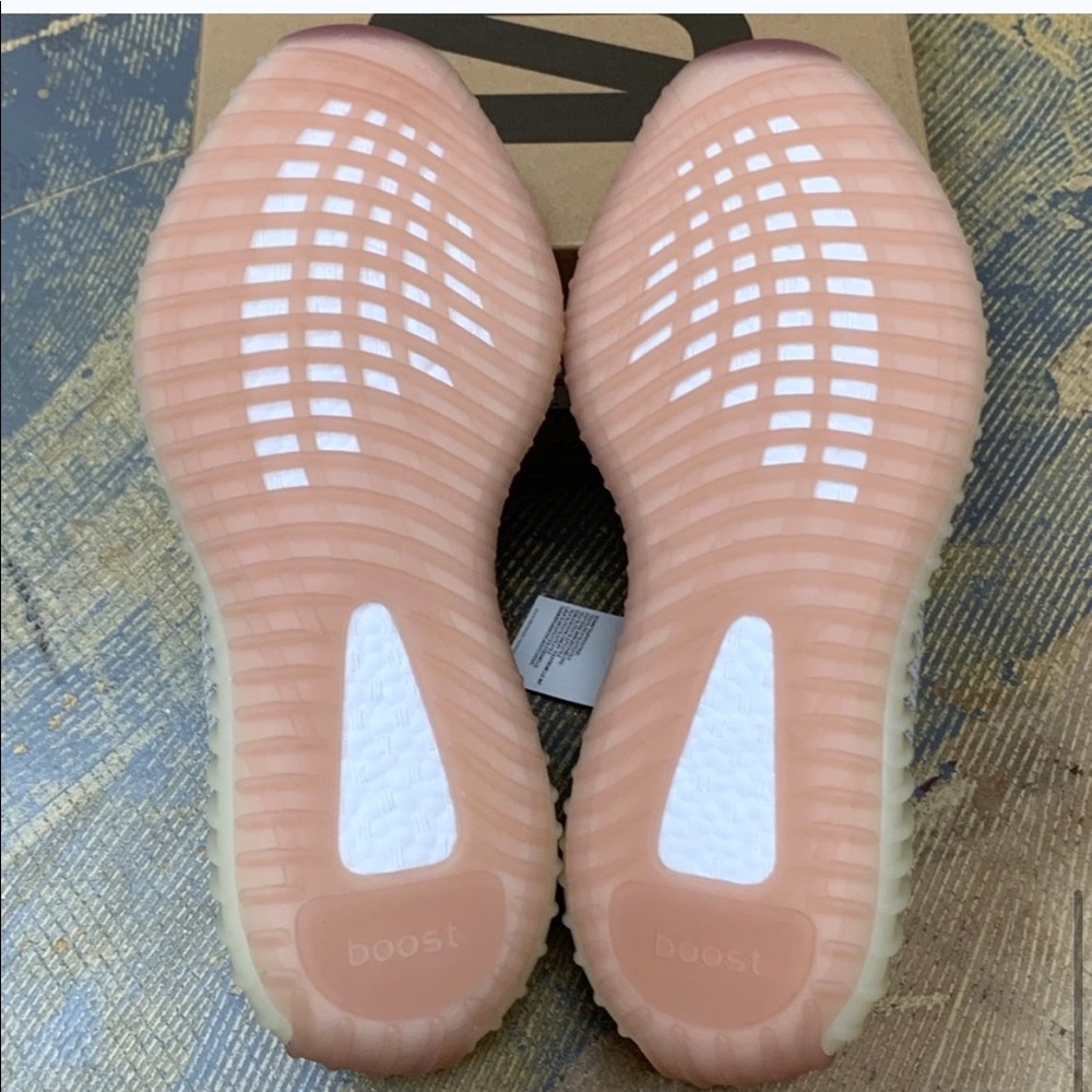 Adidas Boost Yeezy 350 V2 Citrin FW3042 10 - Picture 7 of 8